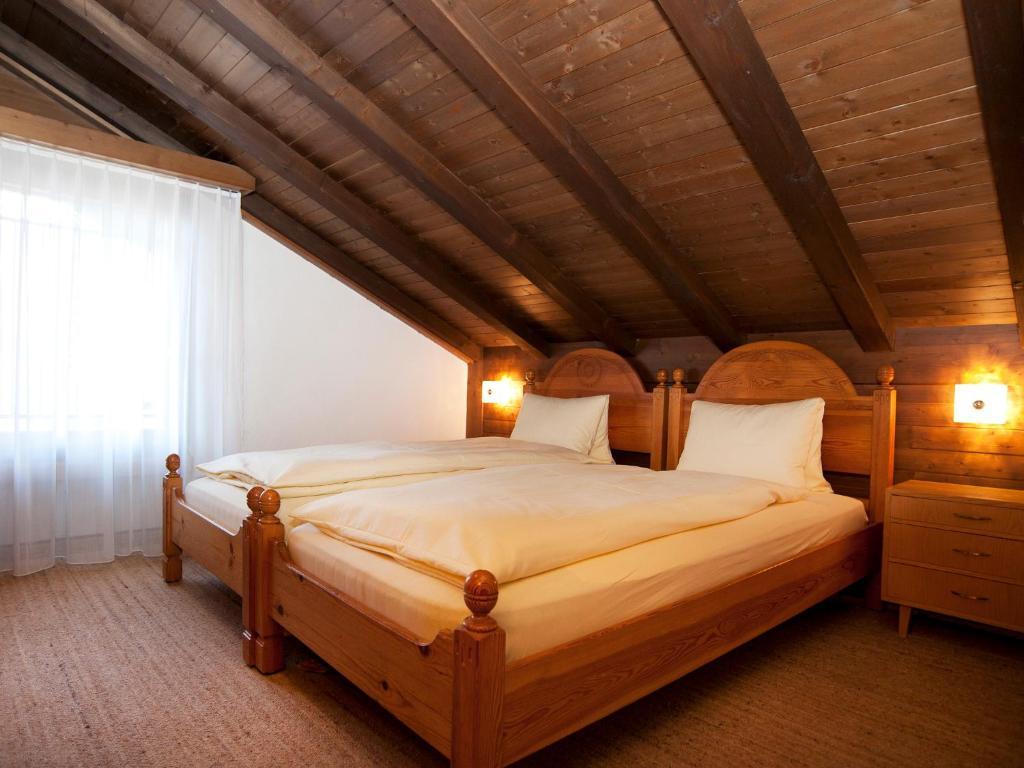 Ambiente Guesthouse Saas Fee Pokoj fotografie